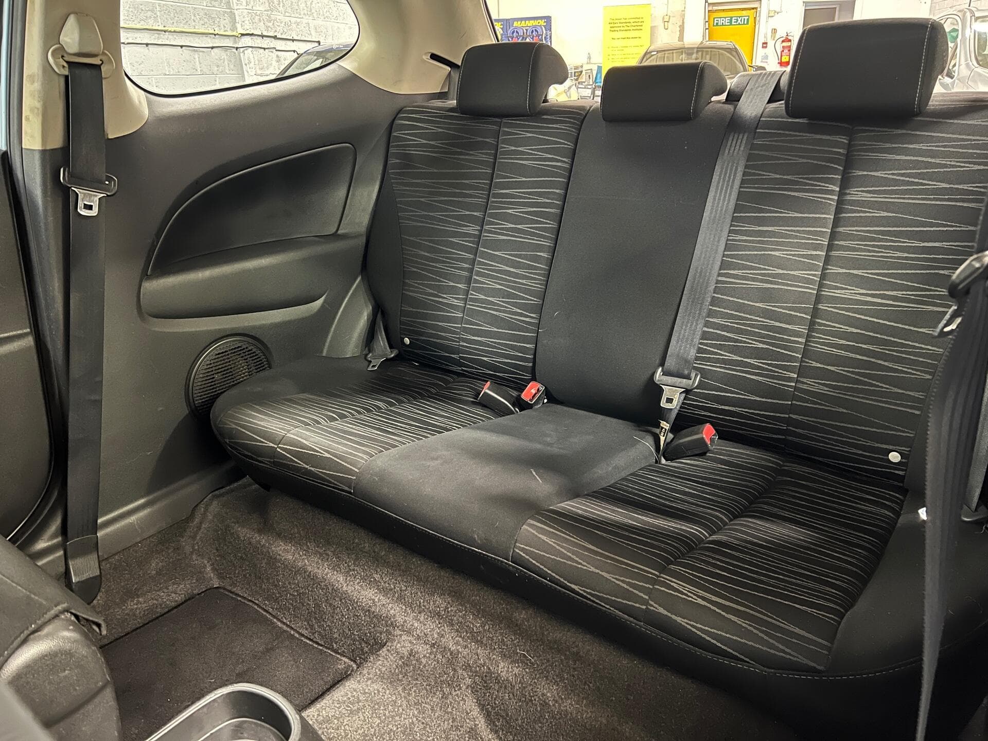 2008 Mazda Mazda2 - Image 32