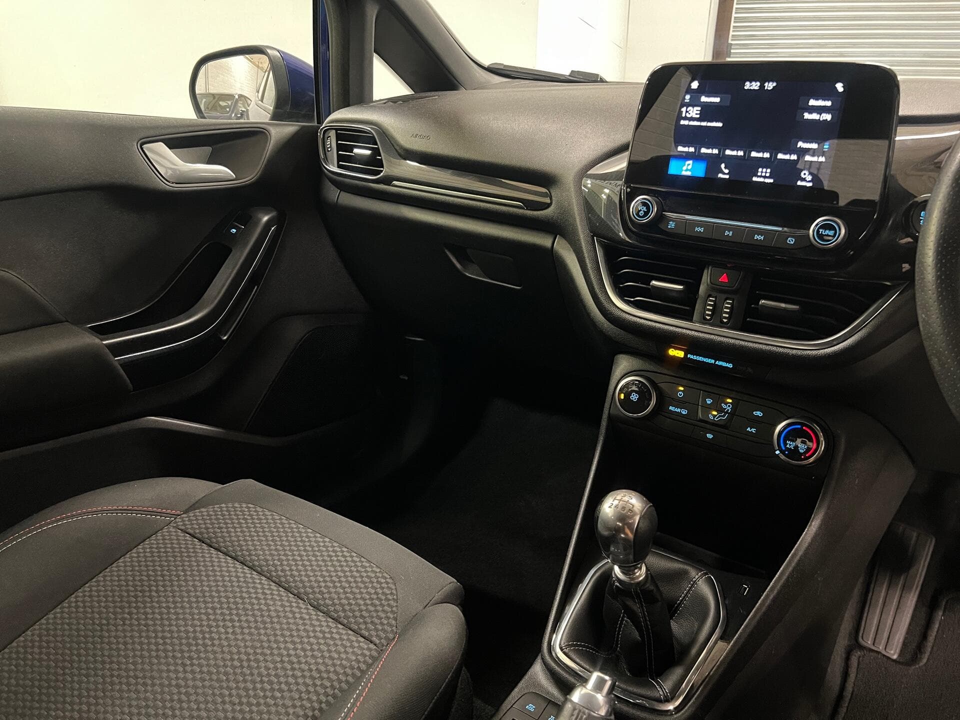 2018 Ford Fiesta - Image 37