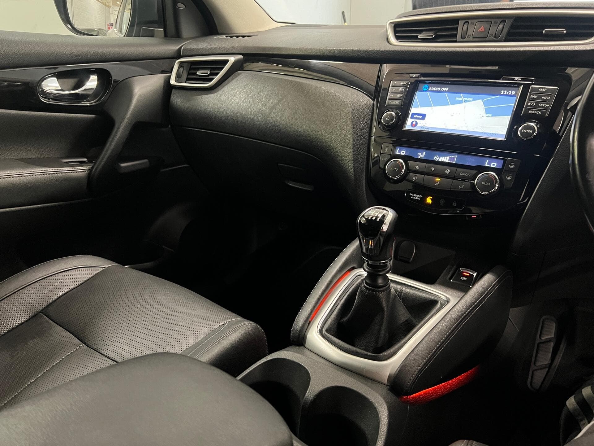 2015 Nissan Qashqai - Image 34