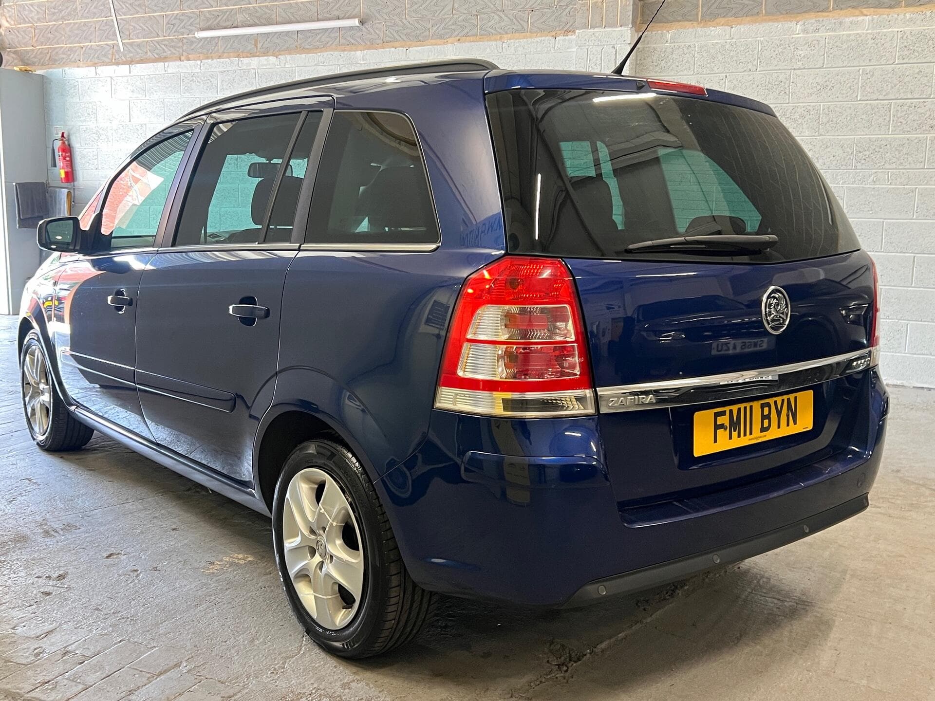 2011 Vauxhall Zafira - Image 11