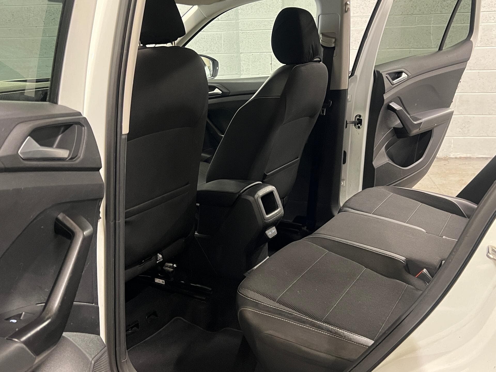 2022 Volkswagen T-Cross - Image 47