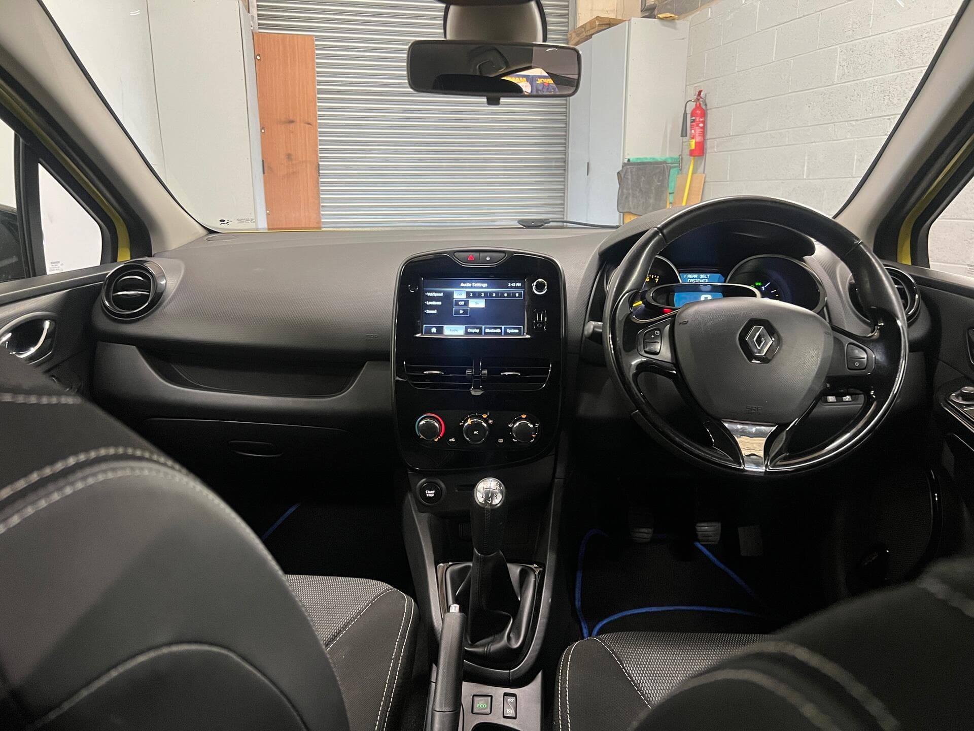 2013 Renault Clio - Image 44