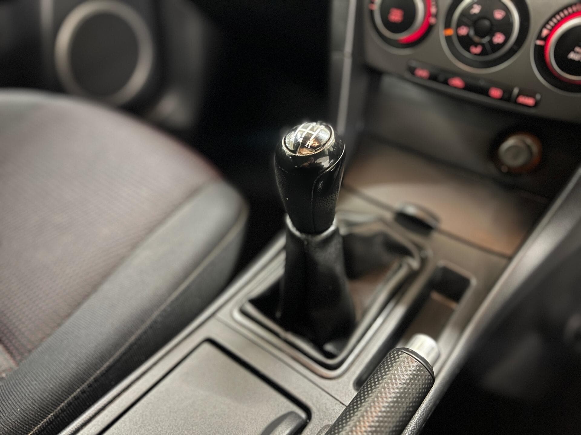 2008 Mazda Mazda3 - Image 30