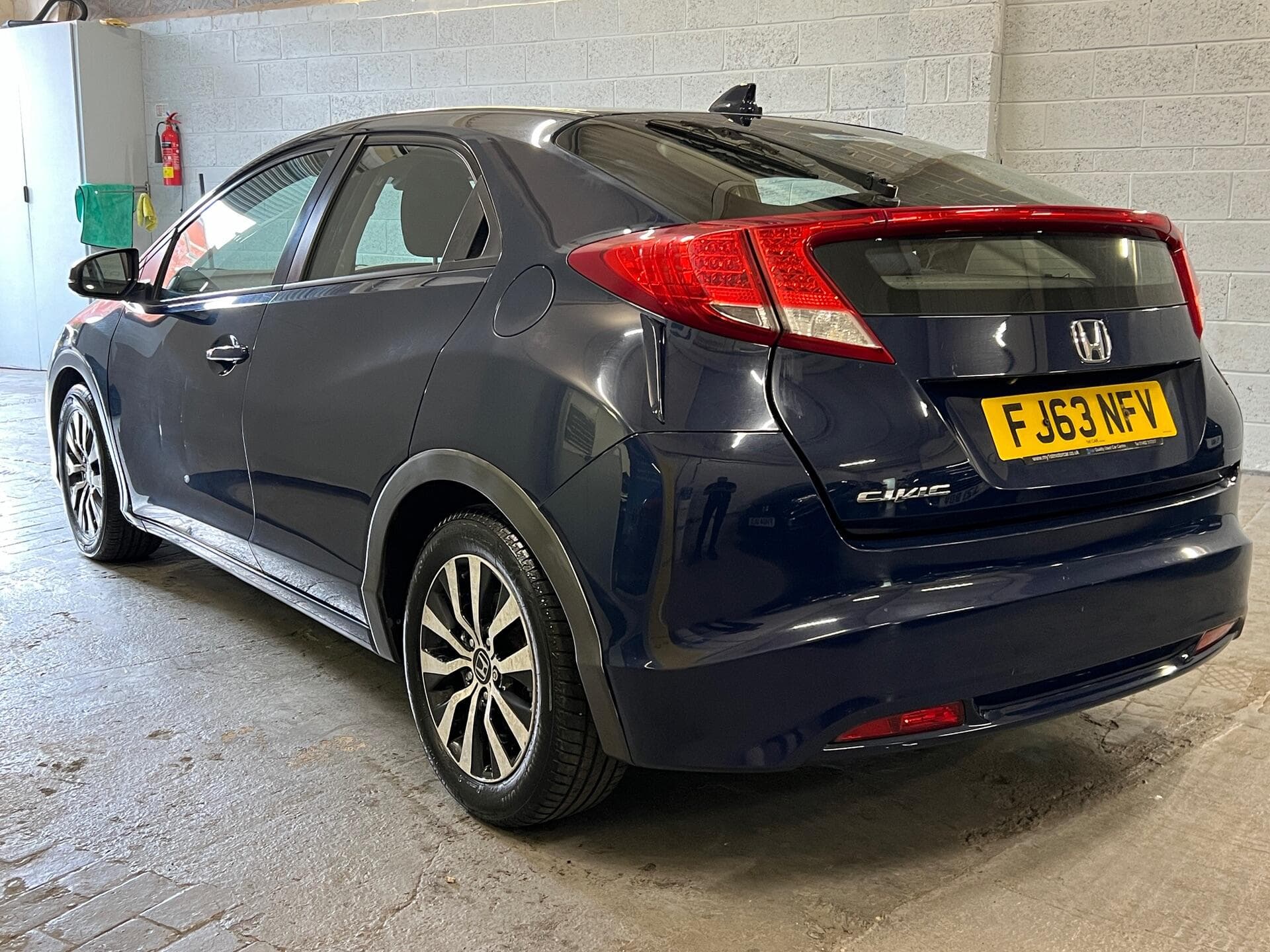 2013 Honda Civic - Image 10