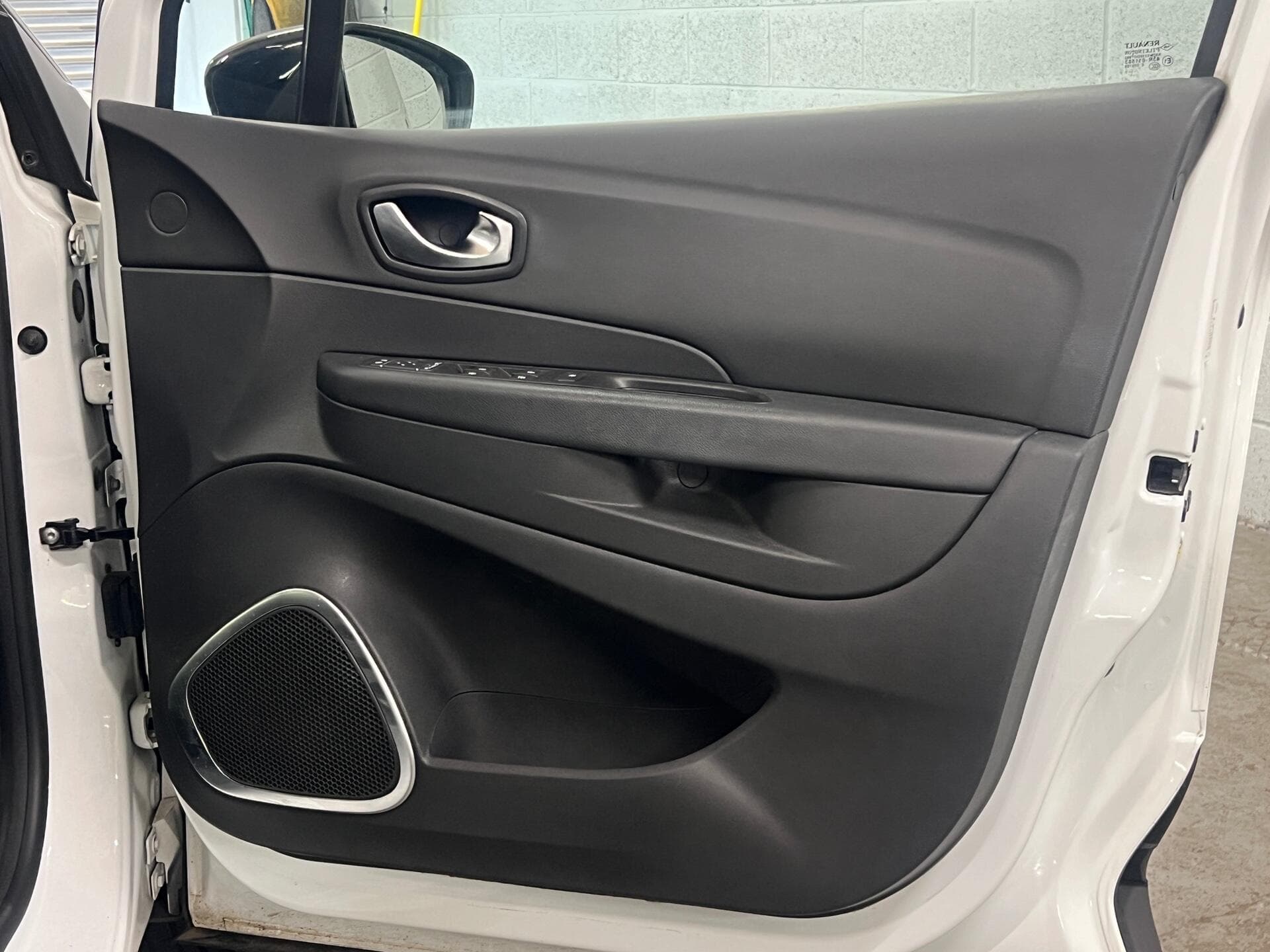 2017 Renault Captur - Image 19