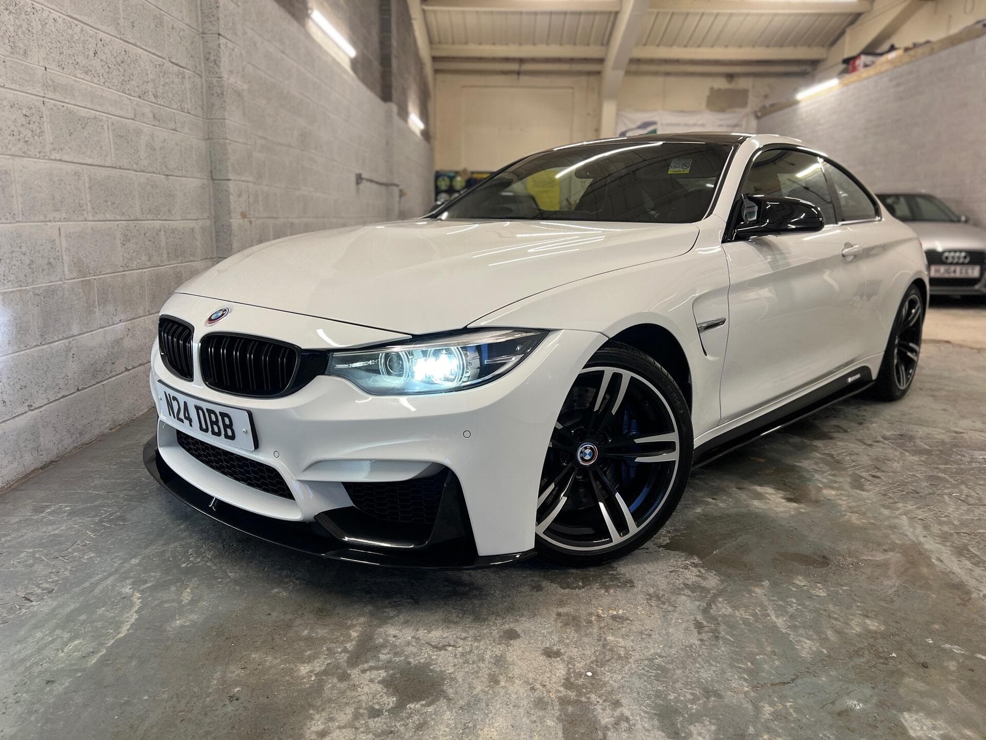 2017 BMW M4 - Image 14