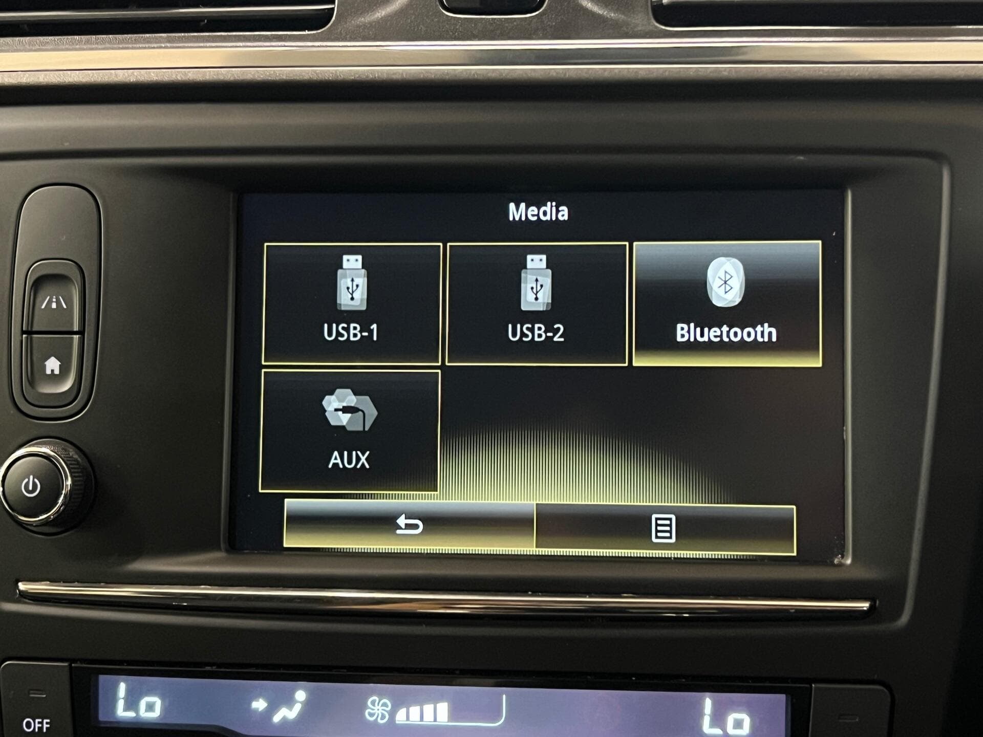 2017 Renault Kadjar - Image 44