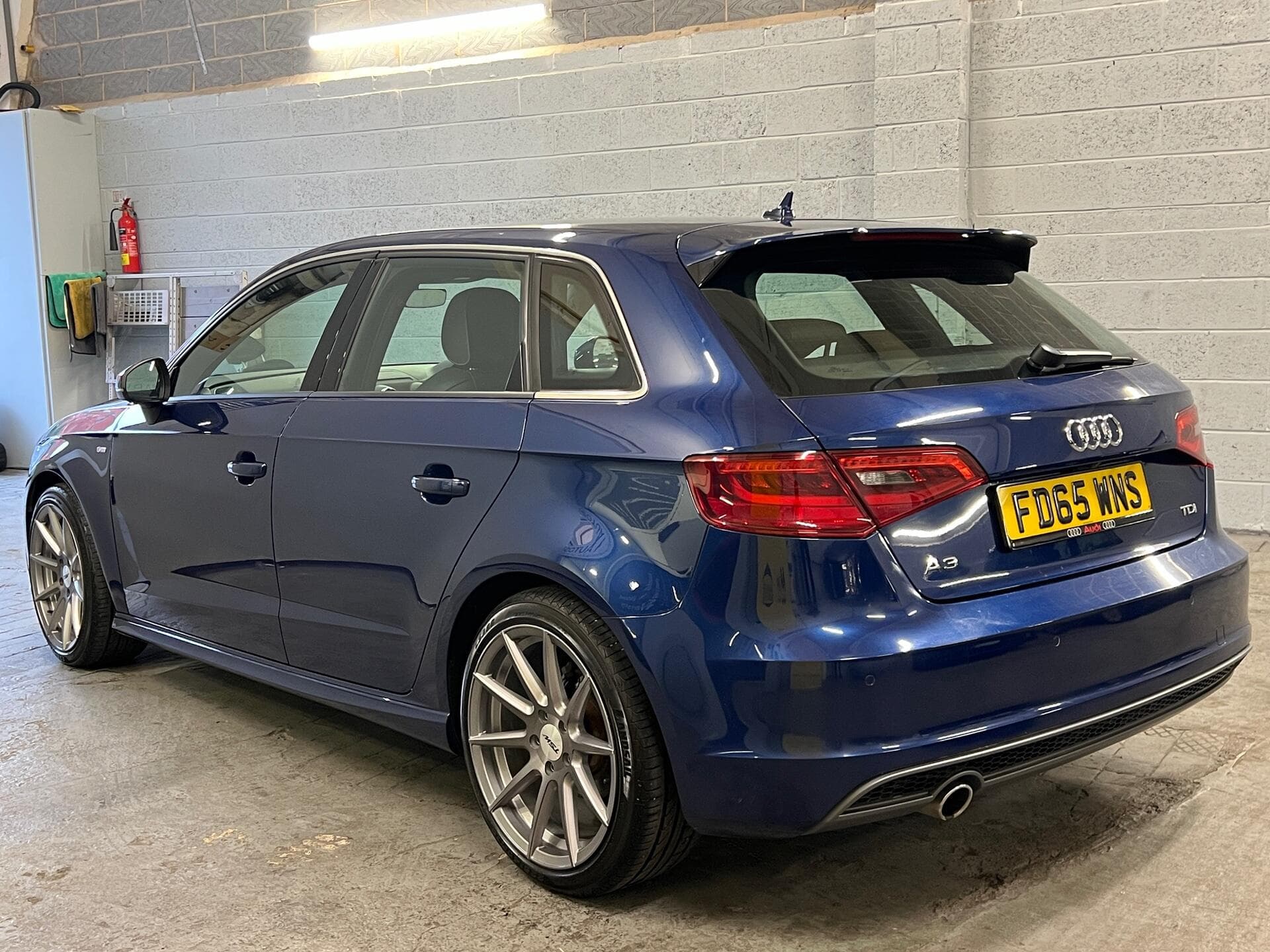 2015 Audi A3 - Image 10