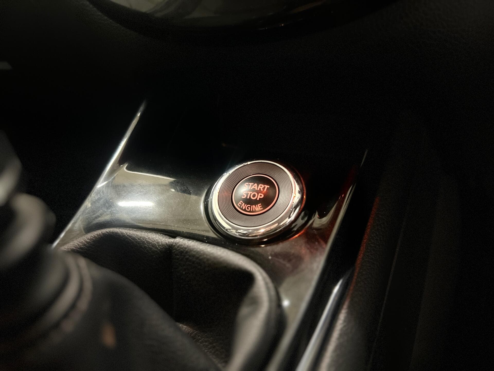 2015 Nissan Pulsar - Image 39