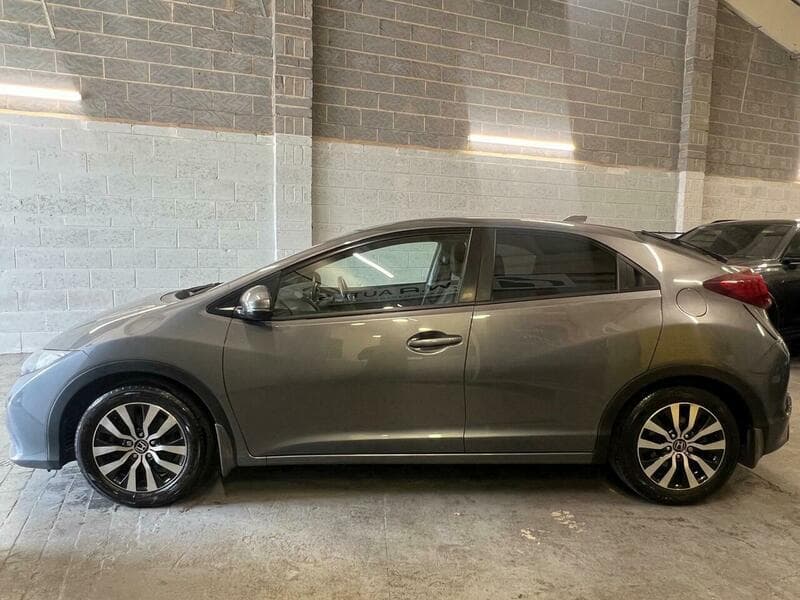 2015 Honda Civic - Image 10