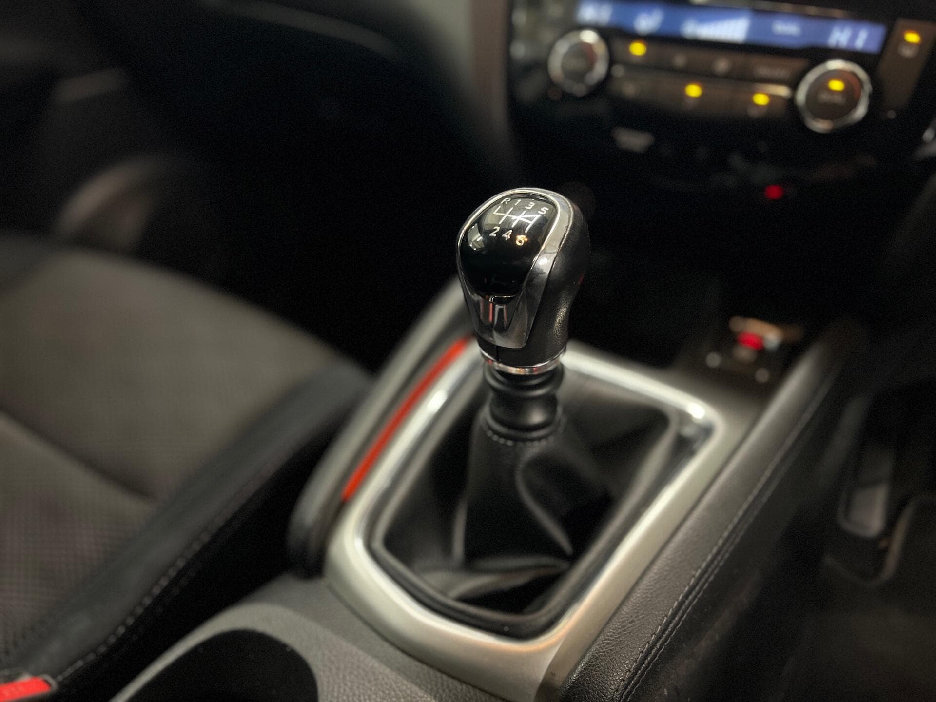 2015 Nissan Qashqai - Image 41