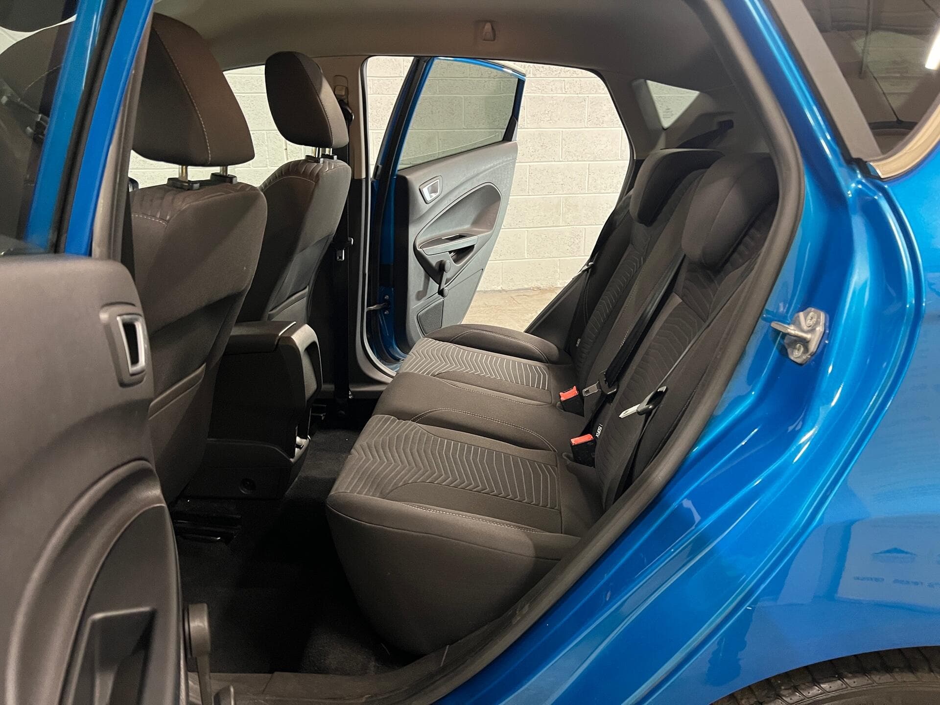 2014 Ford Fiesta - Image 46