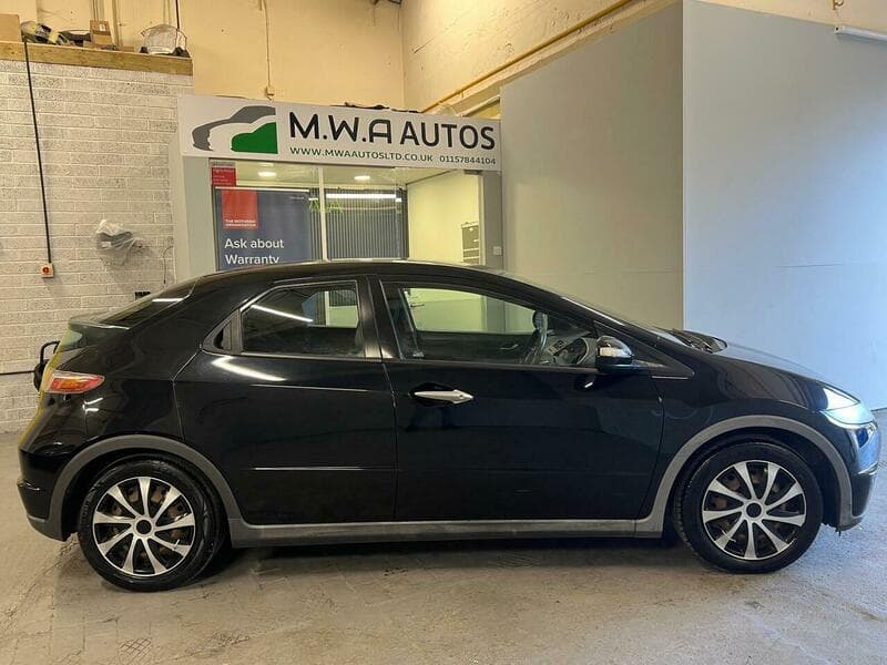 2009 Honda Civic - Image 5