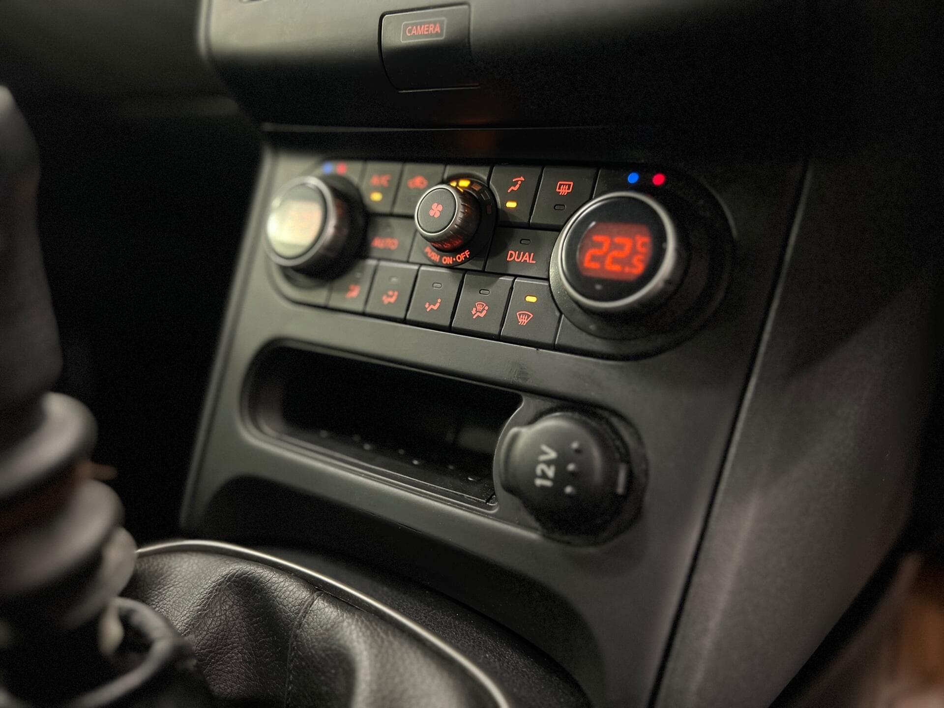 2012 Nissan Qashqai - Image 35
