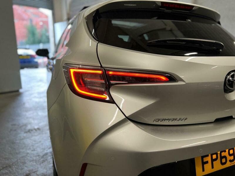 2019 Toyota Corolla - Image 15