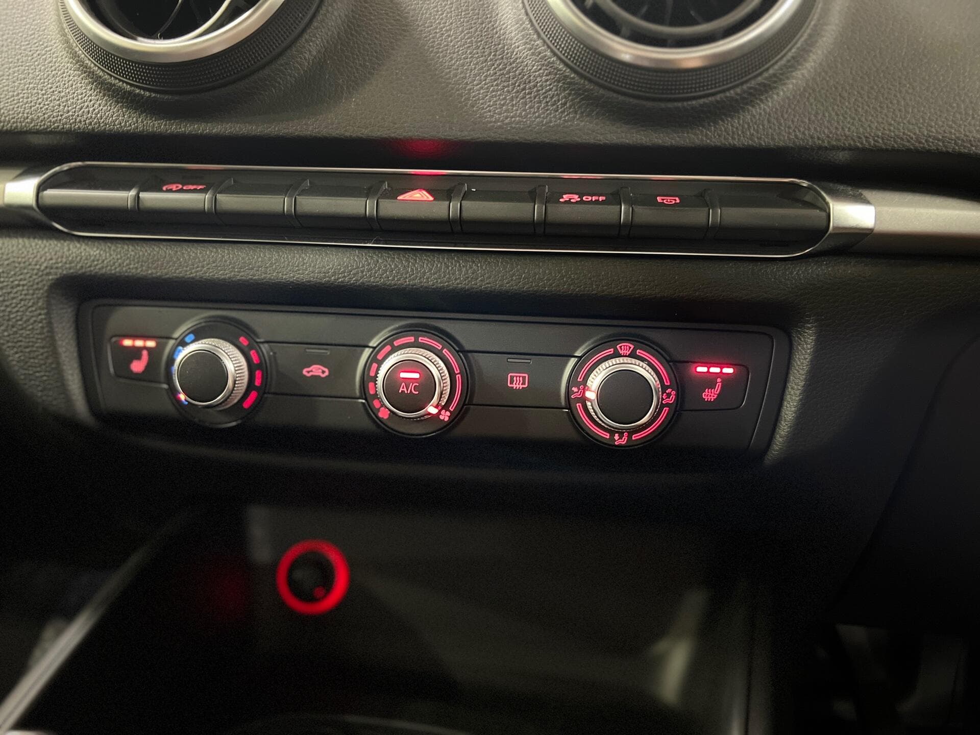 2013 Audi A3 - Image 44