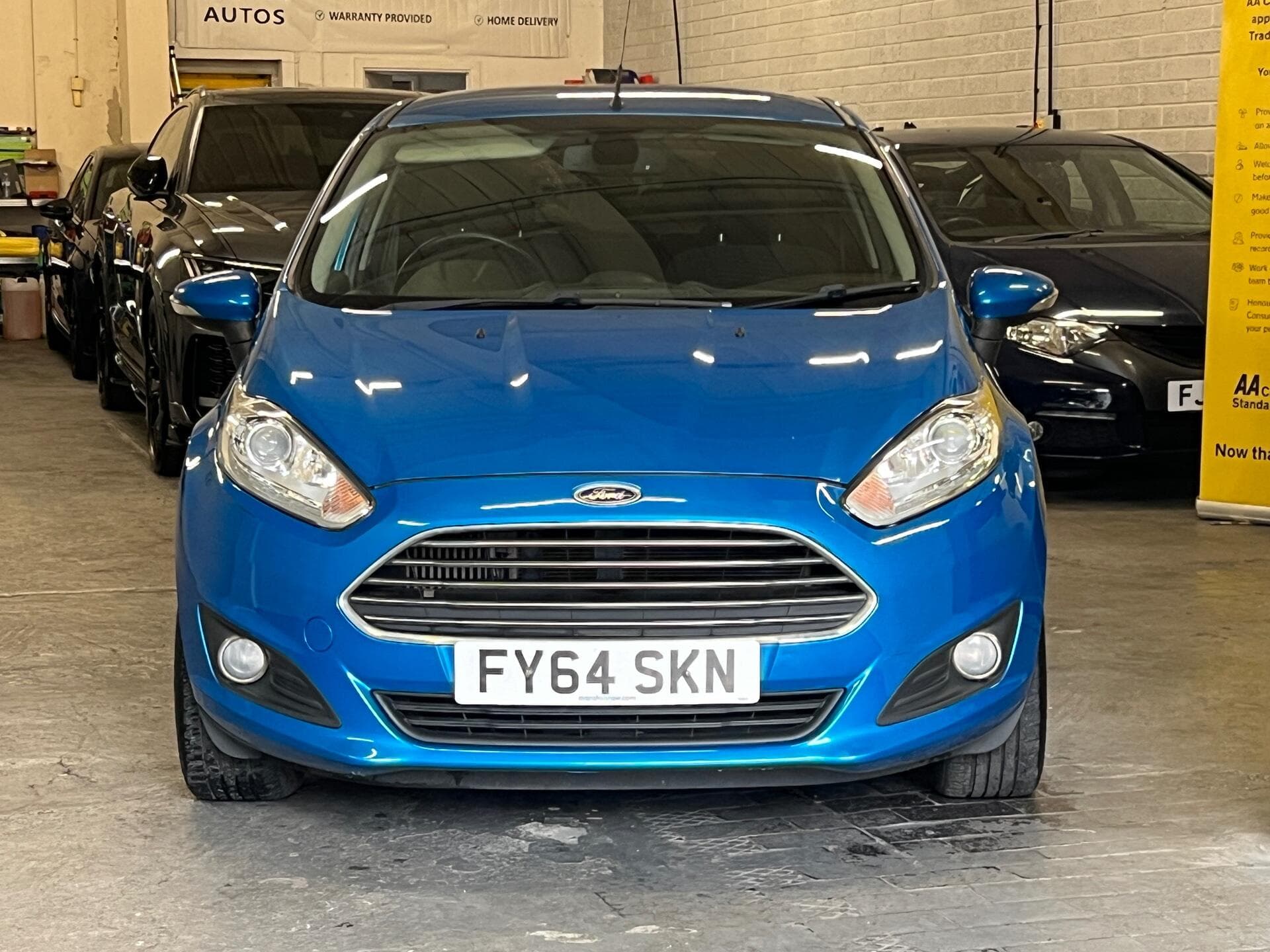 2014 Ford Fiesta - Image 2