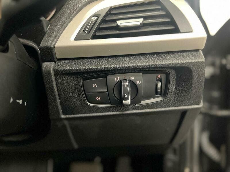 2014 BMW 1 Series - Image 33