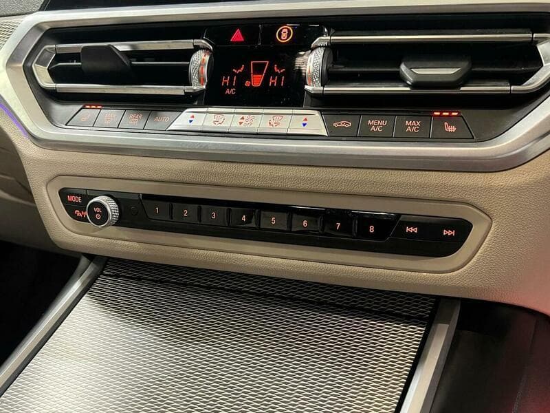 2019 BMW 3 Series - Image 47