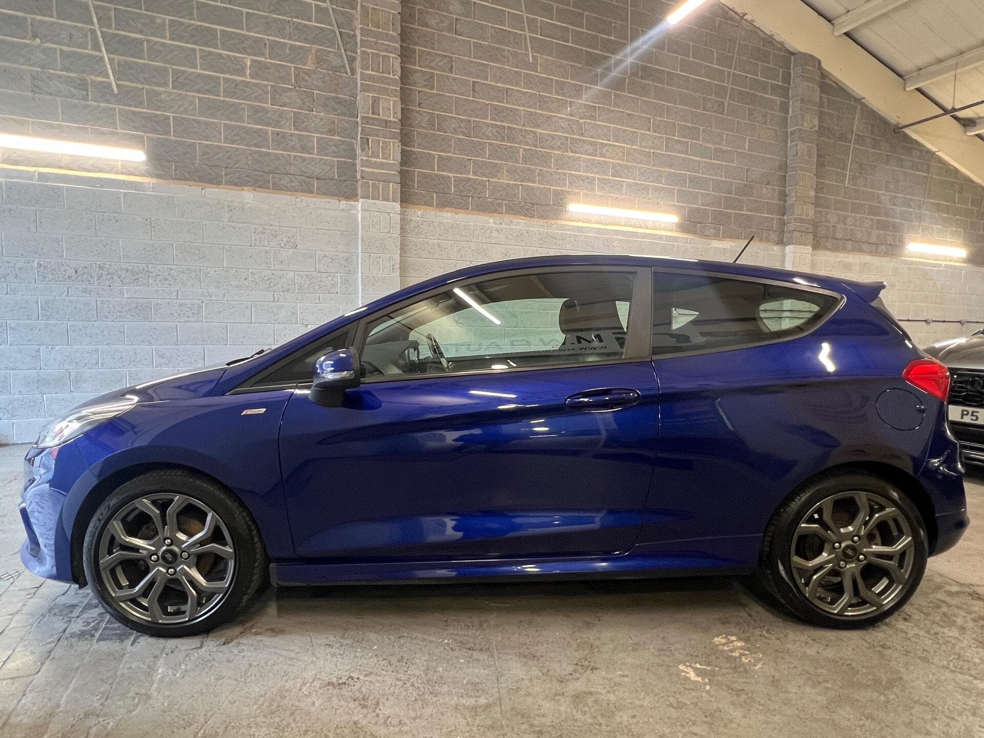 2018 Ford Fiesta - Image 11