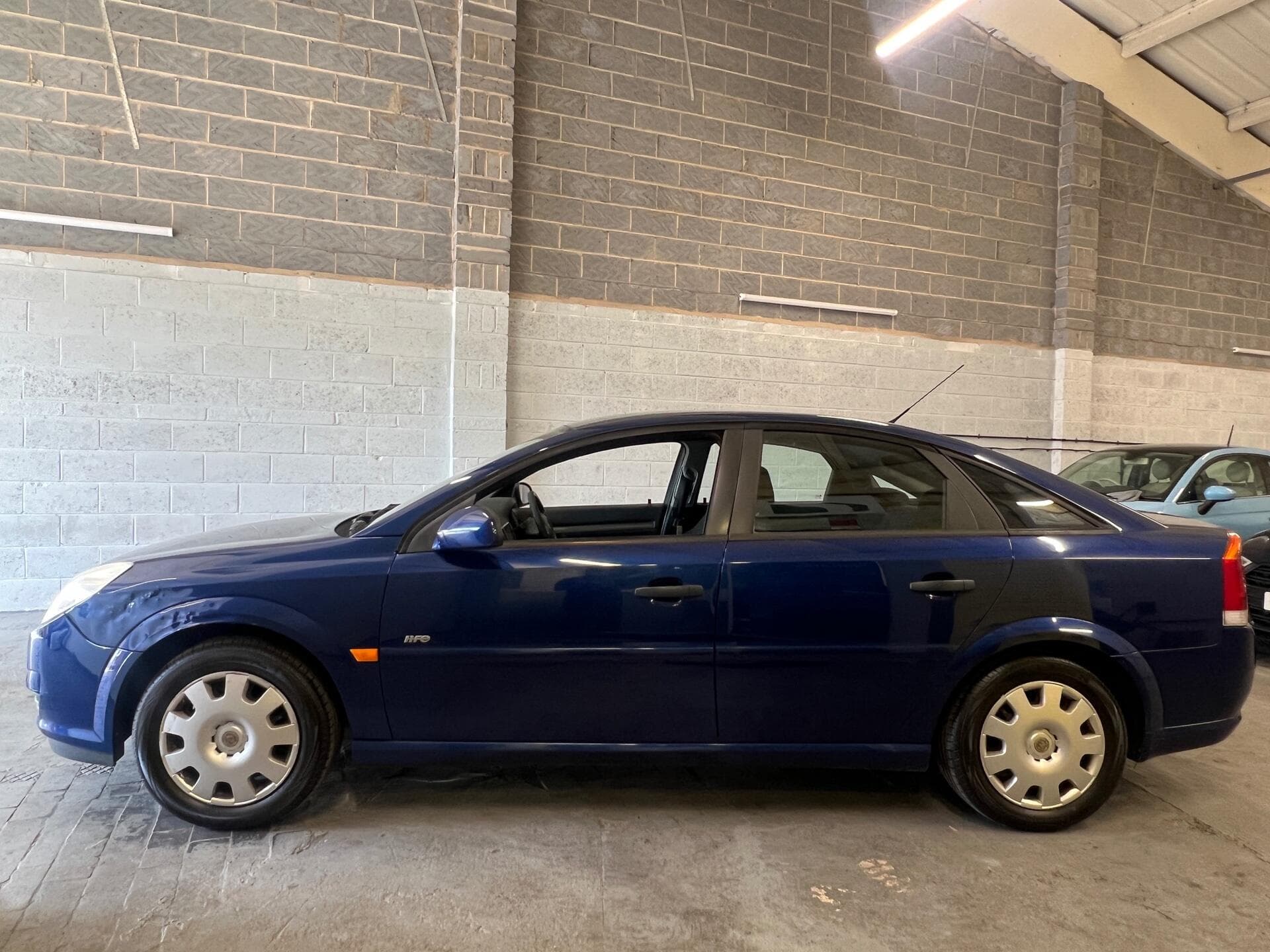 2007 Vauxhall Vectra - Image 10