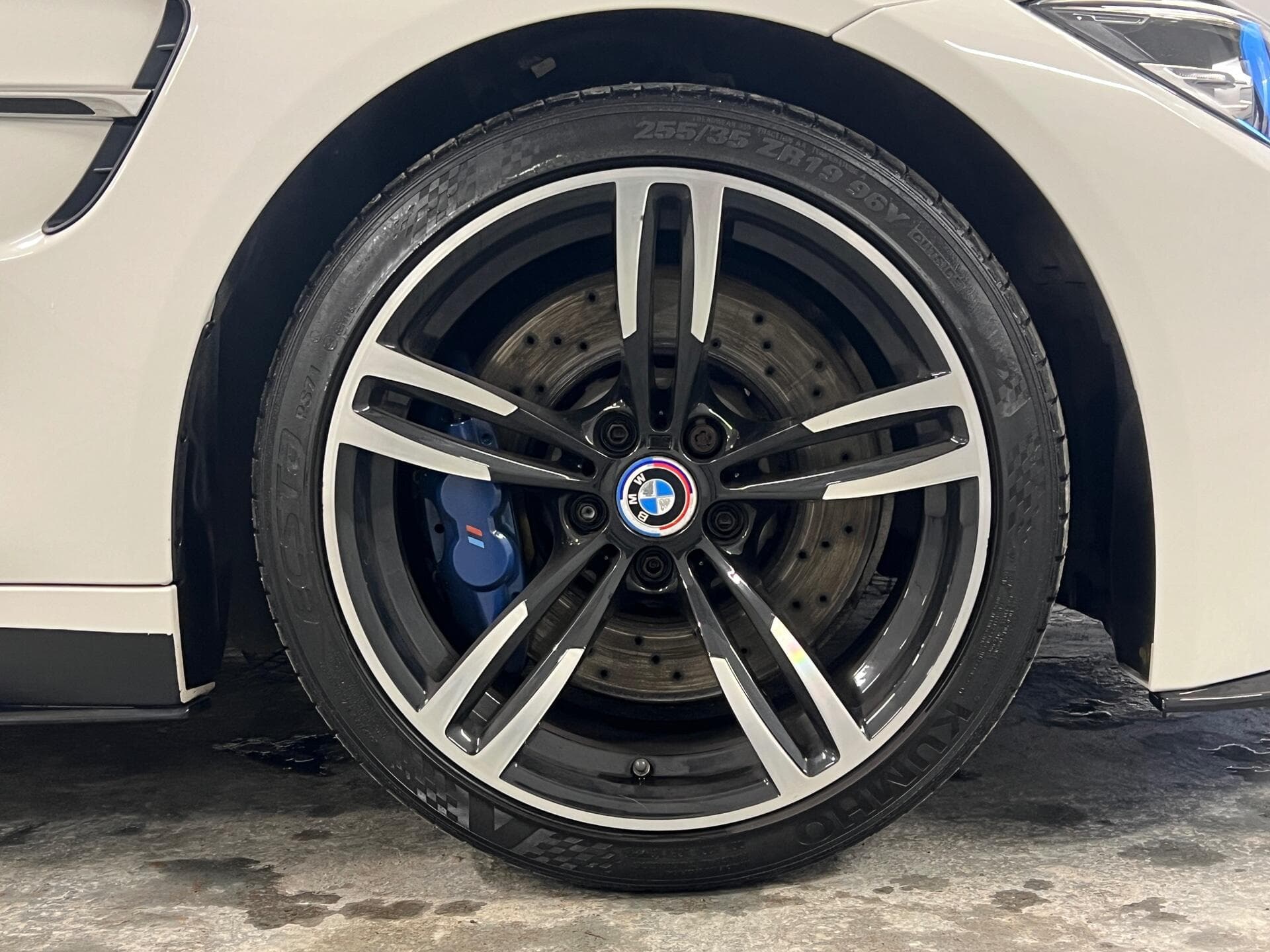2017 BMW M4 - Image 20
