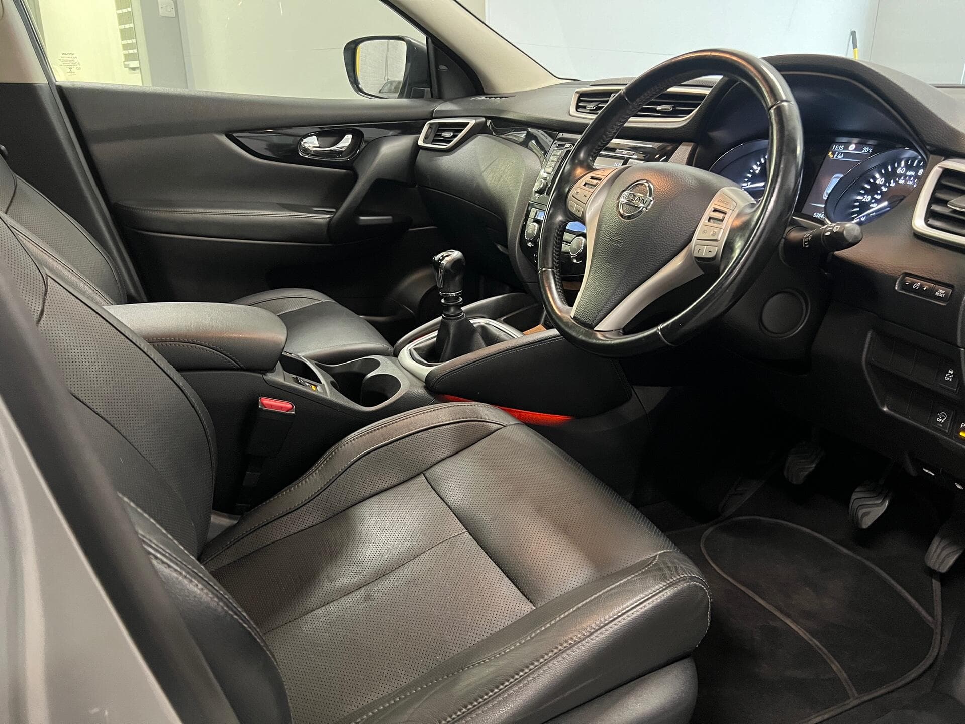 2015 Nissan Qashqai - Image 18