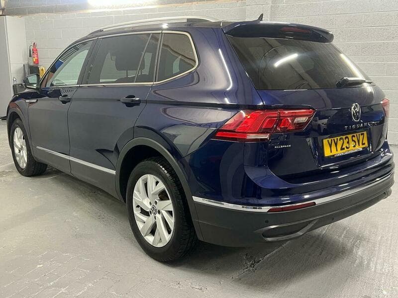 2023 Volkswagen Tiguan Allspace - Image 14