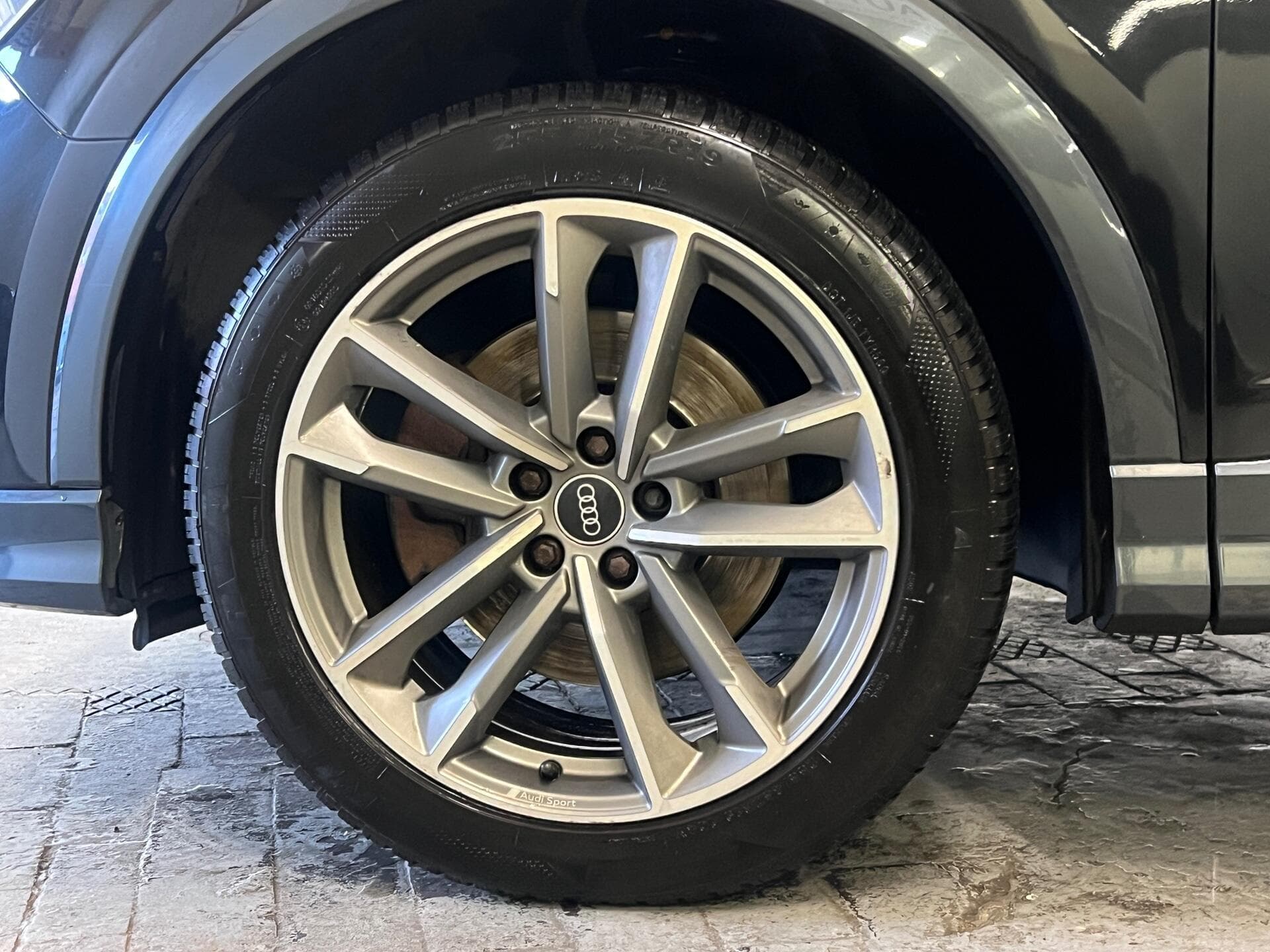 2021 Audi Q3 - Image 25