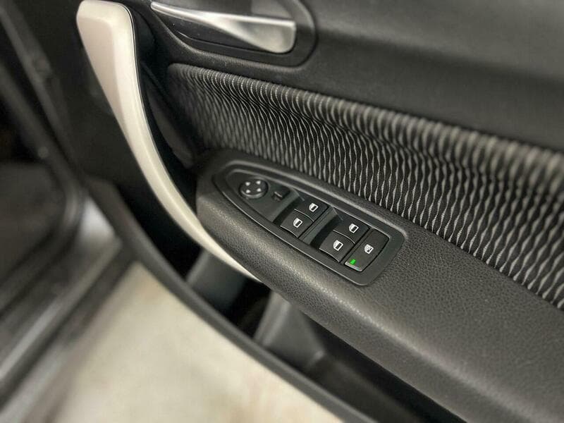 2014 BMW 1 Series - Image 27