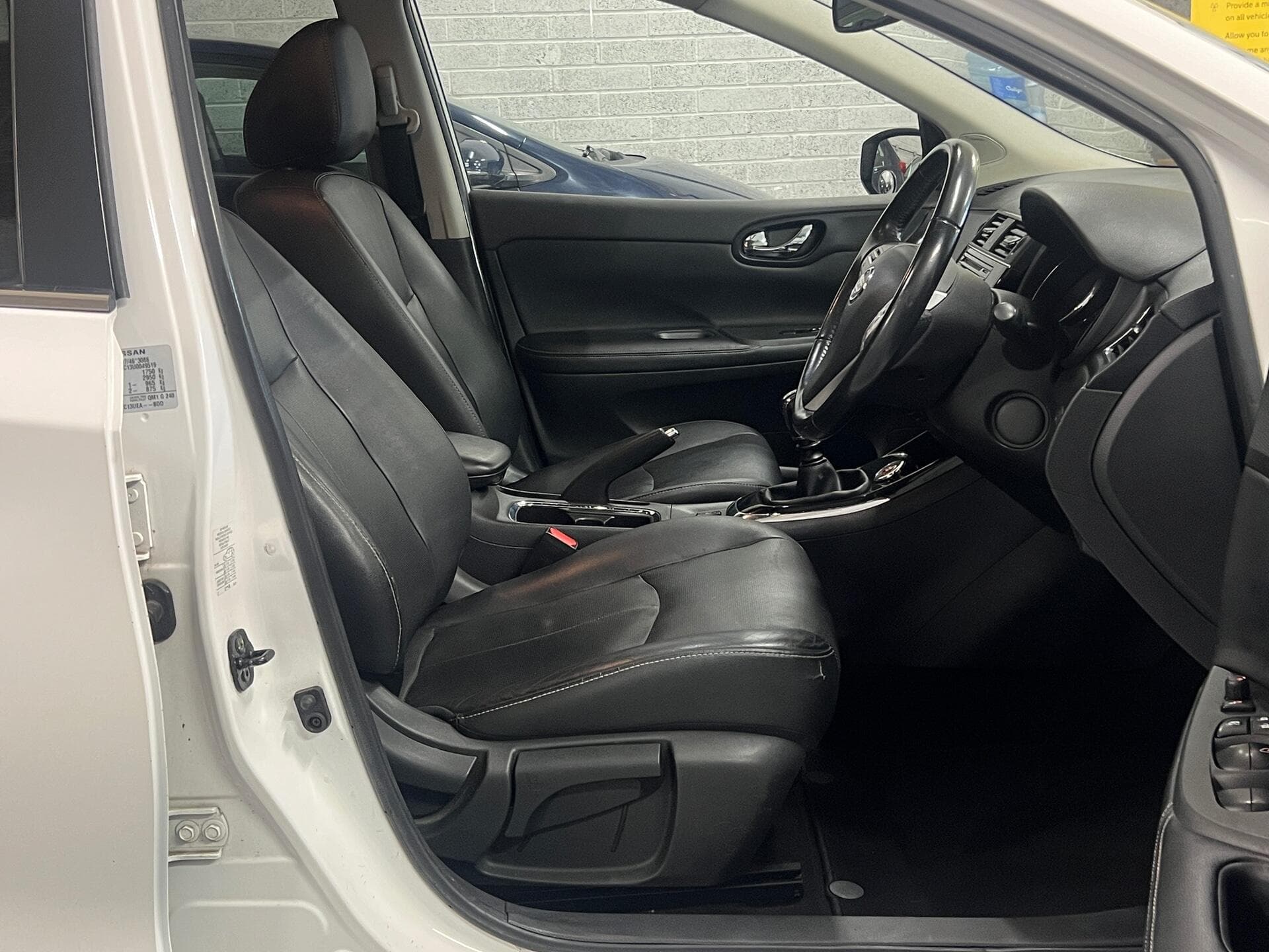 2015 Nissan Pulsar - Image 18