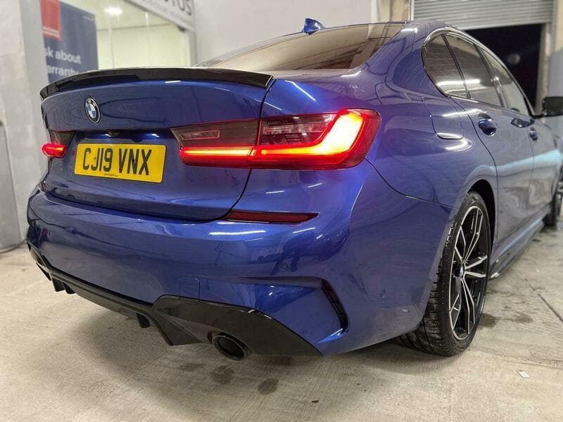 2019 BMW 3 Series - Image 21