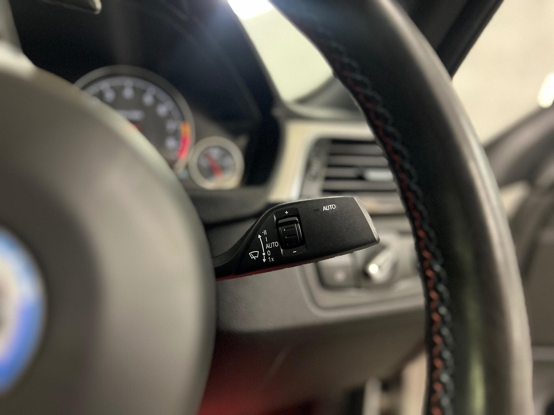2017 BMW M4 - Image 39