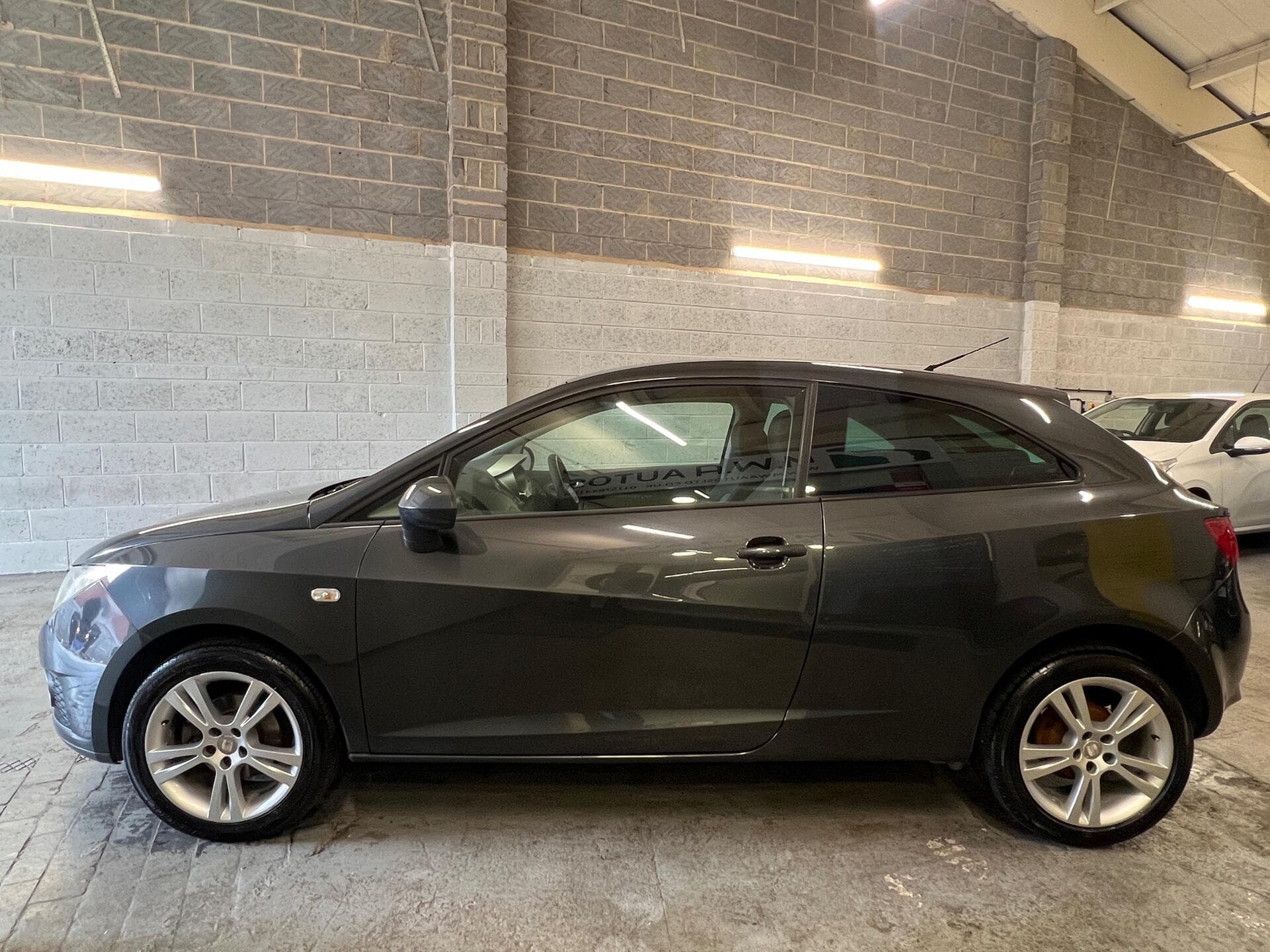 2011 SEAT Ibiza - Image 8
