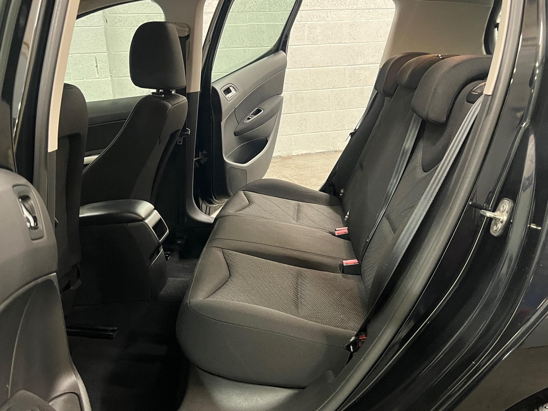 2012 Peugeot 308 - Image 29