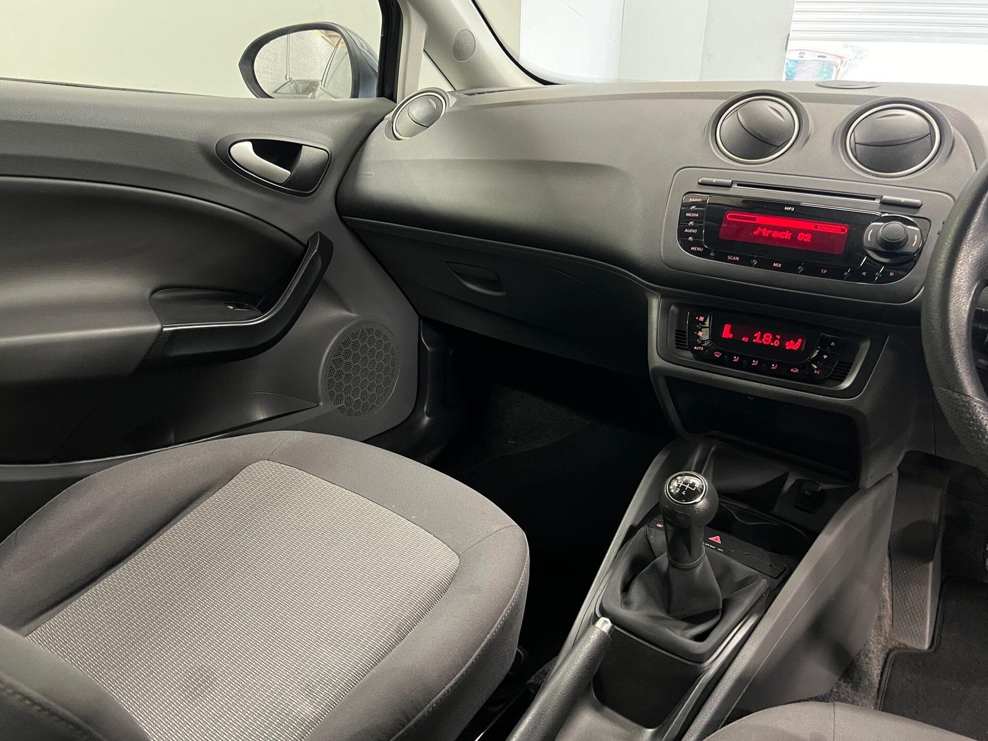 2011 SEAT Ibiza - Image 24
